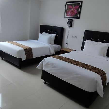Golden Ganesha Hotel Yogyakarta Gondowulung Bagian luar foto