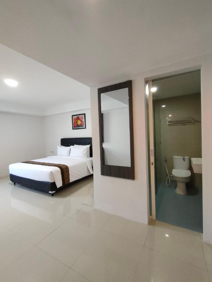 Golden Ganesha Hotel Yogyakarta Gondowulung Bagian luar foto