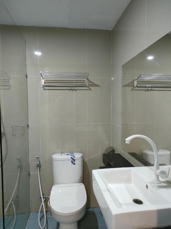 Golden Ganesha Hotel Yogyakarta Gondowulung Bagian luar foto